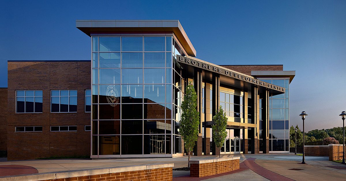 About Us | Linkous Construction